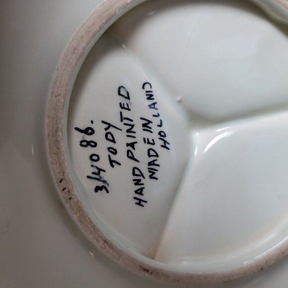 Hand Painted Tody Divided Dish With Gold Trim Made In Holland - Picture 6 of 6